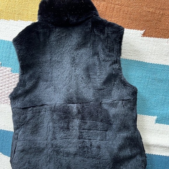EUC Black Reversible Rabbit Fur Collared Vest Small - Picture 8 of 8